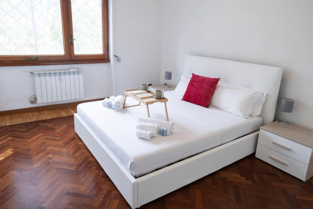 10 Min Vaticano Big Balduina Con Piscina Apartamento